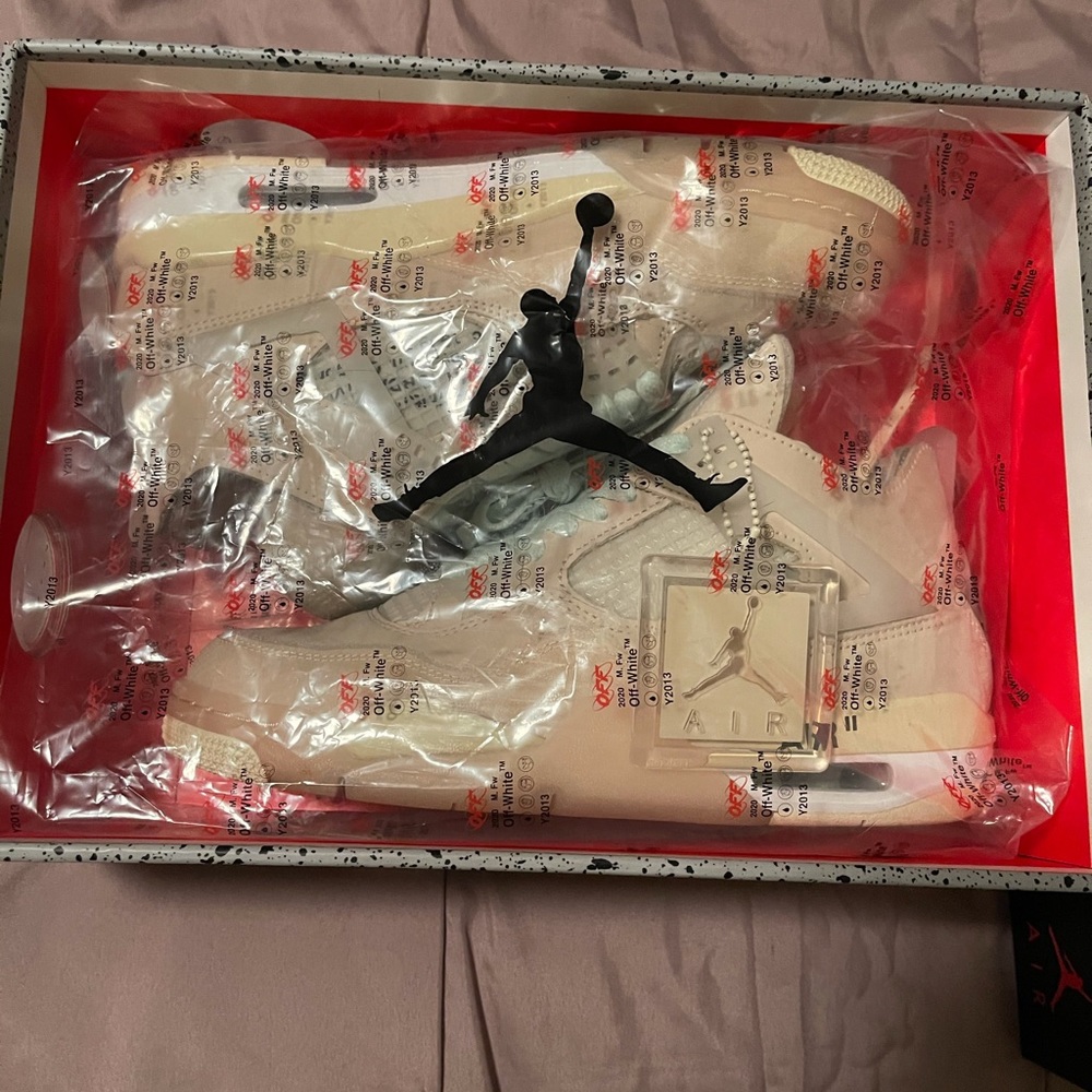 COPY - Jordan 4 off white Sails